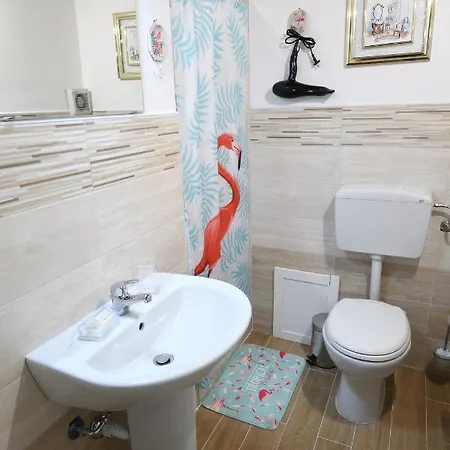 Διαμέρισμα By The Sea #4 *